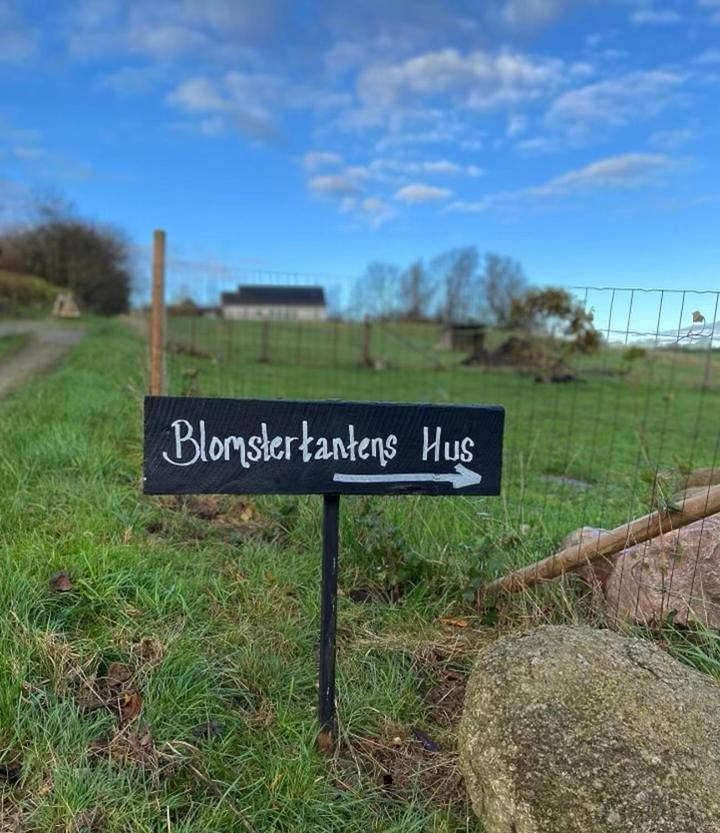 Blomstertantens Hus Trelleborg Exterior foto